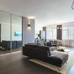 Odessa Pearl Apart Arcadia * Odessza